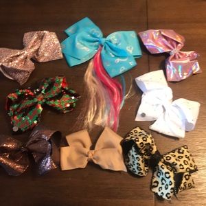 JoJo Siwa bows & more